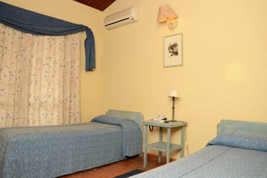 Hotel Bahia Playa Колония-дель-Сакраменто Экстерьер фото